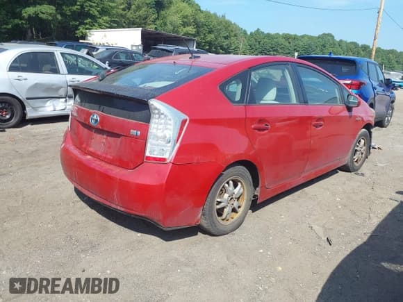 ✅ 2011 Toyota Prius III • VIN: JTDKN3DU3B0299995 • Lot: 42952260. Listed on IAAI with 240,267 mi. Free auction sales archive from the USA and detailed vehicle history report at DreamBid. Image 4.