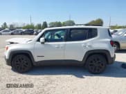 ✅ 2017 Jeep Renegade Latitude • VIN: ZACCJABB0HPG26653 • Lot: 43349795. Listed on IAAI with 102,901 mi. Free auction sales archive from the USA and detailed vehicle history report at DreamBid. Image 14.