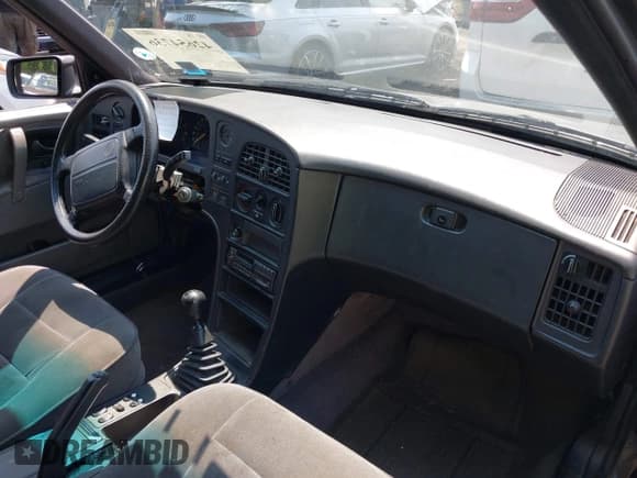 ✅ 1991 Saab 9000 • VIN: YS3CK55B5M2006961 • Lot: 42654736. Listed on IAAI with 152,058 mi. Free auction sales archive from the USA and detailed vehicle history report at DreamBid. Image 5.