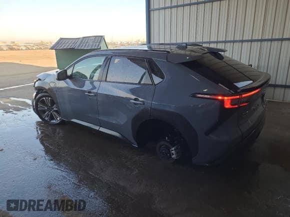 ✅ 2023 Toyota bZ4X XLE • VIN: JTMABABA5PA028987 • Lot: 74975114. Listed on Copart with 2,033 mi. Free auction sales archive from the USA and detailed vehicle history report at DreamBid. Image 2.