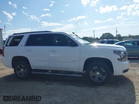 ✅ 2016 Chevrolet Tahoe LT • VIN: 1GNSKBKC3GR234782 • Lot: 42538356. Wystawiony na IAAI z przebiegiem 146 800 mil. Bezpłatny archiwum sprzedaży aukcyjnych z USA i szczegółowy raport historii pojazdu na DreamBid. Zdjęcie 13.