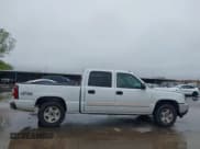 ✅ 2004 Chevrolet Silverado 1500 LS • VIN: 2GCEK13T341408143 • Lot: 43767693. Wystawiony na IAAI z przebiegiem Nie podano. Bezpłatny archiwum sprzedaży aukcyjnych z USA i szczegółowy raport historii pojazdu na DreamBid. Zdjęcie 14.