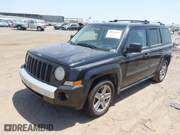 ✅ 2007 Jeep Patriot Limited • VIN: 1J8FT48W27D272448 • Lot: 42949341. Wystawiony na IAAI z przebiegiem 117 238 mil. Bezpłatny archiwum sprzedaży aukcyjnych z USA i szczegółowy raport historii pojazdu na DreamBid. Zdjęcie 6.