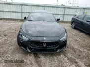 ✅ 2018 Maserati Ghibli • VIN: ZAM57XSA6J1300410 • Lot: 59887185. Wystawiony na Copart z przebiegiem 78 794 mil. Bezpłatny archiwum sprzedaży aukcyjnych z USA i szczegółowy raport historii pojazdu na DreamBid. Zdjęcie 13.