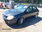 ✅ 2005 Kia Spectra LX • VIN: KNAFE121555093998 • Lot: 42950915. Wystawiony na IAAI z przebiegiem 228 784 mil. Bezpłatny archiwum sprzedaży aukcyjnych z USA i szczegółowy raport historii pojazdu na DreamBid. Zdjęcie 16.