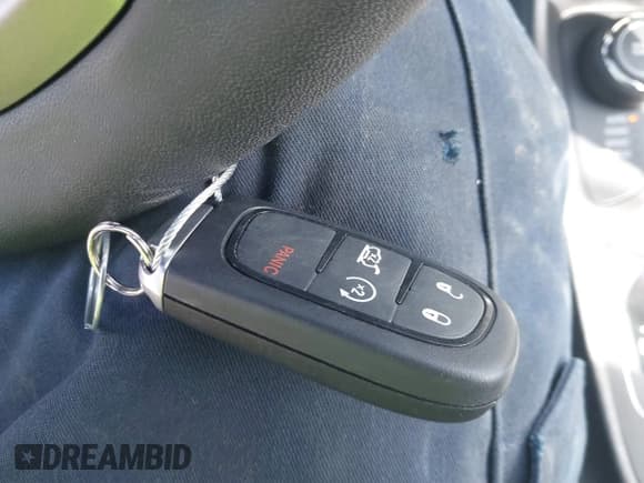 ✅ 2022 Jeep Cherokee Latitude Lux • VIN: 1C4PJMMXXND502301 • Лот: 41584921. Опубликован ранее на IAAI с пробегом 39 934 миль. Бесплатный доступ к архиву аукционных продаж из США и подробный отчёт об истории автомобиля на DreamBid. Изображение 11.