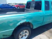 ✅ 1993 Ford Ranger STX • VIN: 1FTCR14XXPPA81400 • Lot: 42774388. Listed on IAAI with 9,154 mi. Free auction sales archive from the USA and detailed vehicle history report at DreamBid. Image 13.