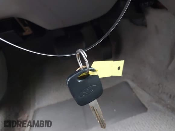 ✅ 2002 Mercury Grand Marquis LS Premium • VIN: 2MEFM75W52X610953 • Лот: 43574111. Опубликован ранее на IAAI с пробегом 150 665 миль. Бесплатный доступ к архиву аукционных продаж из США и подробный отчёт об истории автомобиля на DreamBid. Изображение 11.