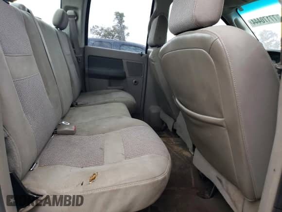 2006 Dodge 3500 SLT z VIN 3D7MX48C56G112340, wystawiony jako Copart lot #77170444 z przebiegiem 388 283 mil mil oraz Szkoda całkowita • Salvage title. Historia ofert i sprzedaży dostępna na DreamBid. Obrazek 10.