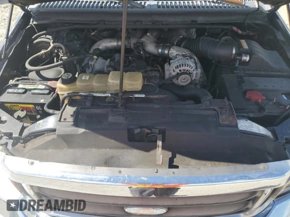 ✅ 2002 Ford F-250 XL • VIN: 1FTNX21FX2EC03449 • Lot: 68068775. Listed on Copart with 233,308 mi. Free auction sales archive from the USA and detailed vehicle history report at DreamBid. Image 12.