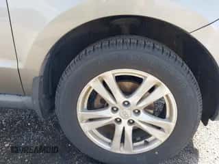 2011 Hyundai Santa Fe SE with VIN 5XYZHDAG7BG031889, listed as a IAAI auction lot 43367496 with 186,004 mi miles and . Bid and sale history available at DreamBid. Image 6.