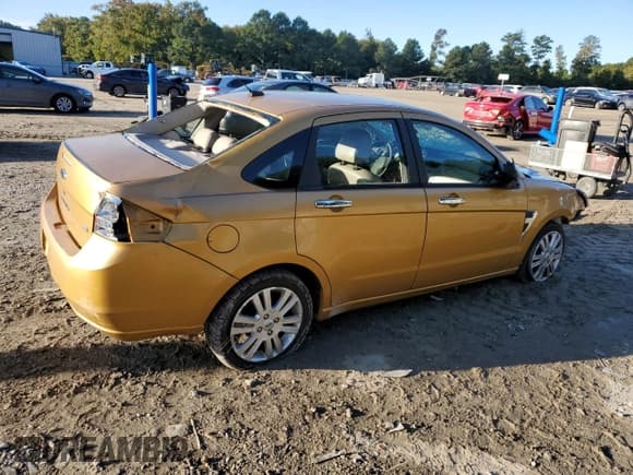 ✅ 2009 Ford Focus SEL • VIN: 1FAHP37N59W121561 • Lot: 82239045. Wystawiony na Copart z przebiegiem 178 865 mil. Bezpłatny archiwum sprzedaży aukcyjnych z USA i szczegółowy raport historii pojazdu na DreamBid. Zdjęcie 3.