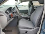 ✅ 2008 Chrysler Town & Country LX • VIN: 2A8HR44HX8R750550 • Лот: 69884385. Опубликован ранее на Copart с пробегом 159 902 миль. Бесплатный доступ к архиву аукционных продаж из США и подробный отчёт об истории автомобиля на DreamBid. Изображение 7.