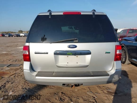 ✅ 2013 Ford Expedition Limited • VIN: 1FMJU1K58DEF31801 • Lot: 43536973. Listed on IAAI with 142,287 mi. Free auction sales archive from the USA and detailed vehicle history report at DreamBid. Image 16.