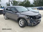 ✅ 2018 Ford Police Interceptor Utility • VIN: 1FM5K8AR8JGA73522 • Lot: 87448155. Listed on Copart with 75,739 mi. Free auction sales archive from the USA and detailed vehicle history report at DreamBid. Image 4.