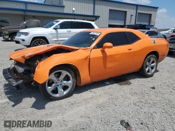 ✅ 2014 Dodge Challenger SXT • VIN: 2C3CDYAG6EH139407 • Lot: 59921934. Listed on Copart with 184,355 mi. Free auction sales archive from the USA and detailed vehicle history report at DreamBid. Image 1.