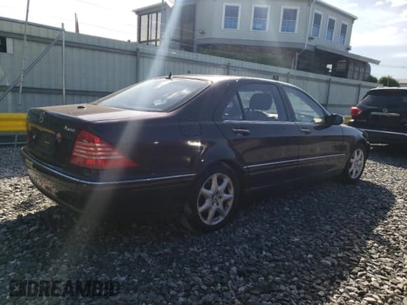 ✅ 2004 Mercedes-Benz S 500 • VIN: WDBNG84J74A415138 • Лот: 58317705. Опубликован ранее на Copart с пробегом Не указан. Бесплатный доступ к архиву аукционных продаж из США и подробный отчёт об истории автомобиля на DreamBid. Изображение 3.