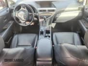 ✅ 2013 Lexus RX 350 • VIN: JTJZK1BA0D2007101 • Lot: 93081555. Wystawiony na Copart z przebiegiem Nie podano. Bezpłatny archiwum sprzedaży aukcyjnych z USA i szczegółowy raport historii pojazdu na DreamBid. Zdjęcie 8.