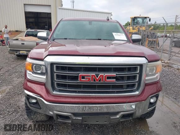 ✅ 2015 GMC Sierra 1500 SLT • VIN: 3GTU2VEC8FG126381 • Lot: 42204777. Listed on IAAI with 211,755 mi. Free auction sales archive from the USA and detailed vehicle history report at DreamBid. Image 13.