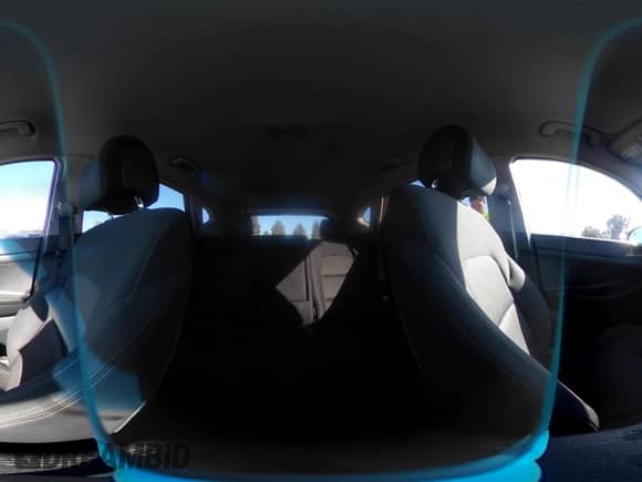 2016 Hyundai Tucson Limited z VIN KM8J33A20GU229712, wystawiony jako IAAI lot #42858852 z przebiegiem 102 042 mil mil oraz . Historia ofert i sprzedaży dostępna na DreamBid. Obrazek 18.