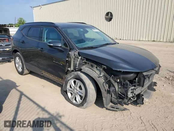 2021 Chevrolet Blazer LT with VIN 3GNKBDRS3MS503641, listed as a Copart auction lot 66781684 with 114,137 mi miles and Salvage title. Bid and sale history available at DreamBid. Image 4.