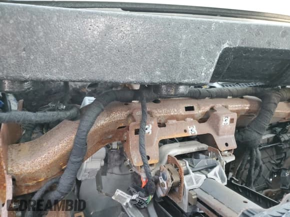 ✅ 2022 Ford Escape Titanium • VIN: 1FMCU9J91NUB93886 • Lot: 82764154. Wystawiony na Copart z przebiegiem Nie podano. Bezpłatny archiwum sprzedaży aukcyjnych z USA i szczegółowy raport historii pojazdu na DreamBid. Zdjęcie 9.