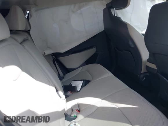 ✅ 2022 Kia EV6 Wind • VIN: KNDC34LA8N5047206 • Лот: 41922480. Опубликован ранее на IAAI с пробегом 22 414 миль. Бесплатный доступ к архиву аукционных продаж из США и подробный отчёт об истории автомобиля на DreamBid. Изображение 8.