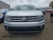 ✅ 2019 Volkswagen Atlas SE • VIN: 1V2WR2CA5KC545644 • Lot: 90772645. Listed on Copart with 24,162 mi. Free auction sales archive from the USA and detailed vehicle history report at DreamBid. Image 5.