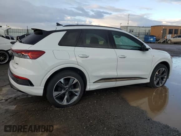 ✅ 2023 Audi Q4 e-tron • VIN: WA1K2BFZ0PP052597 • Лот: 44191255. Опубликован ранее на Copart с пробегом Не указан. Бесплатный доступ к архиву аукционных продаж из США и подробный отчёт об истории автомобиля на DreamBid. Изображение 3.