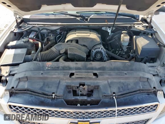 ✅ 2012 Chevrolet Tahoe LTZ • VIN: 1GNSCCE0XCR217010 • Lot: 80916105. Listed on Copart with 261,878 mi. Free auction sales archive from the USA and detailed vehicle history report at DreamBid. Image 12.