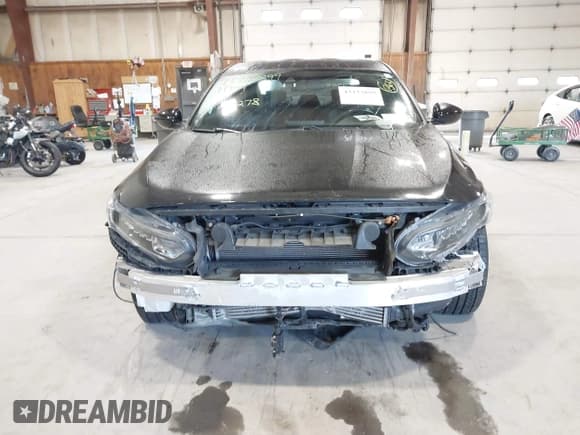 ✅ 2018 Honda Accord Sport • VIN: 1HGCV1F34JA256399 • Lot: 43333899. Listed on IAAI with 75,278 mi. Free auction sales archive from the USA and detailed vehicle history report at DreamBid. Image 6.