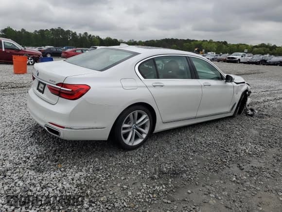 ✅ 2018 BMW 7 Series 750i • VIN: WBA7F0C53JGM22614 • Лот: 51787515. Опубликован ранее на Copart с пробегом Не указан. Бесплатный доступ к архиву аукционных продаж из США и подробный отчёт об истории автомобиля на DreamBid. Изображение 3.