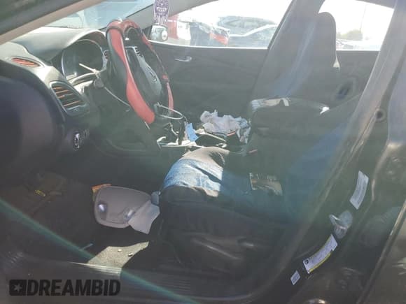 ✅ 2014 Dodge Dart SE • VIN: 1C3CDFAA0ED791257 • Лот: 82283565. Опубликован ранее на Copart с пробегом 182 617 миль. Бесплатный доступ к архиву аукционных продаж из США и подробный отчёт об истории автомобиля на DreamBid. Изображение 7.