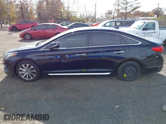 ✅ 2017 Hyundai Sonata Limited • VIN: 5NPE34AF3HH511255 • Lot: 43652931. Listed on IAAI with 173,831 mi. Free auction sales archive from the USA and detailed vehicle history report at DreamBid. Image 14.