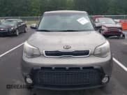 ✅ 2016 Kia Soul + • VIN: KNDJP3A58G7345578 • Lot: 42996281. Wystawiony na IAAI z przebiegiem 200 474 mil. Bezpłatny archiwum sprzedaży aukcyjnych z USA i szczegółowy raport historii pojazdu na DreamBid. Zdjęcie 12.