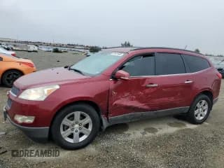 ✅ 2011 Chevrolet Traverse 2LT • VIN: 1GNKVJED2BJ371600 • Лот: 81621685. Опубликован ранее на Copart с пробегом 157 954 миль. Бесплатный доступ к архиву аукционных продаж из США и подробный отчёт об истории автомобиля на DreamBid. Изображение 1.