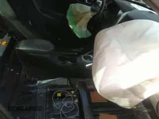 2017 Hyundai Veloster с VIN KMHTC6AD9HU323326, выставлен на аукционе IAAI как лот 43316568 с пробегом 53 475 миль миль и . История ставок и продаж доступна на DreamBid. Изображение 5.