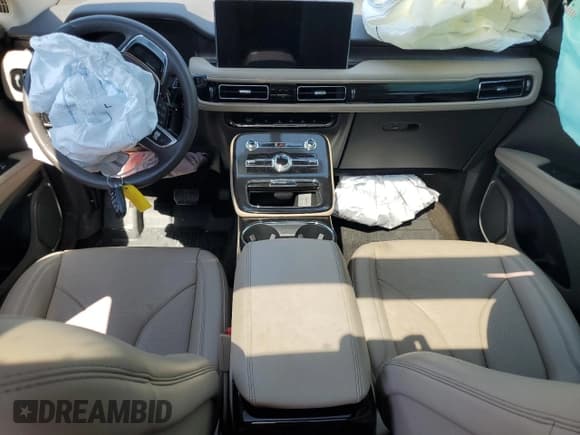 ✅ 2022 Lincoln Nautilus Reserve • VIN: 2LMPJ6K97NBL23137 • Лот: 84470015. Опубликован ранее на Copart с пробегом Не указан. Бесплатный доступ к архиву аукционных продаж из США и подробный отчёт об истории автомобиля на DreamBid. Изображение 8.