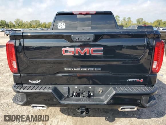 ✅ 2025 GMC Sierra 1500 AT4 • VIN: 3GTUUEE82SG157058 • Лот: 89903485. Опубликован ранее на Copart с пробегом 11 074 миль. Бесплатный доступ к архиву аукционных продаж из США и подробный отчёт об истории автомобиля на DreamBid. Изображение 6.