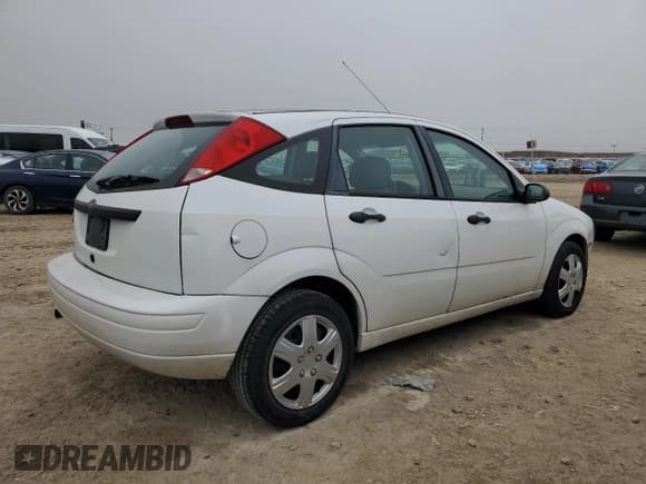 ✅ 2007 Ford Focus S • VIN: 1FAHP37N67W268551 • Lot: 84308214. Listed on Copart with 192,525 mi. Free auction sales archive from the USA and detailed vehicle history report at DreamBid. Image 3.