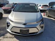 ✅ 2022 Chevrolet Bolt EV 2LT • VIN: 1G1FX6S04N4100262 • Lot: 49447284. Wystawiony na Copart z przebiegiem 2 955 mil. Bezpłatny archiwum sprzedaży aukcyjnych z USA i szczegółowy raport historii pojazdu na DreamBid. Zdjęcie 5.