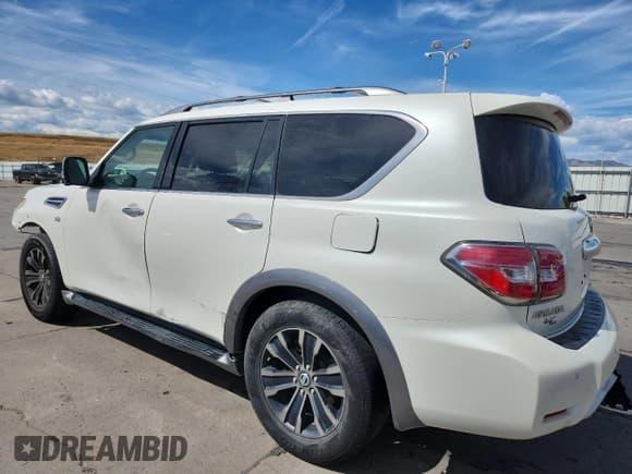 ✅ 2017 Nissan Armada Platinum • VIN: JN8AY2NE5H9702520 • Lot: 71742585. Wystawiony na Copart z przebiegiem 143 662 mil. Bezpłatny archiwum sprzedaży aukcyjnych z USA i szczegółowy raport historii pojazdu na DreamBid. Zdjęcie 2.