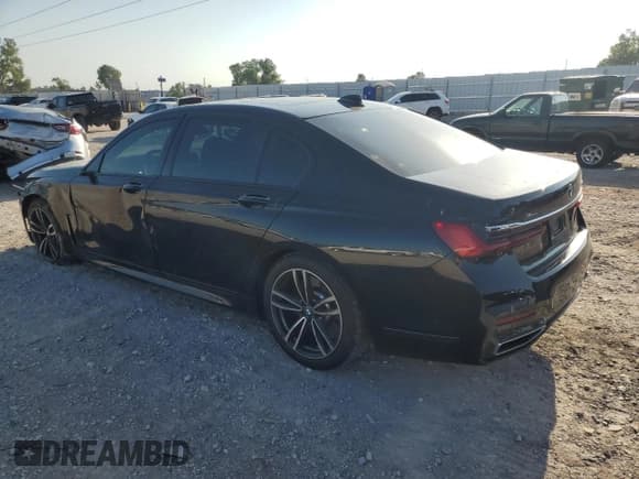 ✅ 2022 BMW 7 Series 750i xDrive • VIN: WBA7U2C03NCH20599 • Lot: 65588015. Listed on Copart with 32,926 mi. Free auction sales archive from the USA and detailed vehicle history report at DreamBid. Image 2.