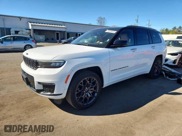 ✅ 2023 Jeep Grand Cherokee Summit • VIN: 1C4RJKEG6P8771614 • Lot: 85094655. Listed on Copart with 16,172 mi. Free auction sales archive from the USA and detailed vehicle history report at DreamBid. Image 1.