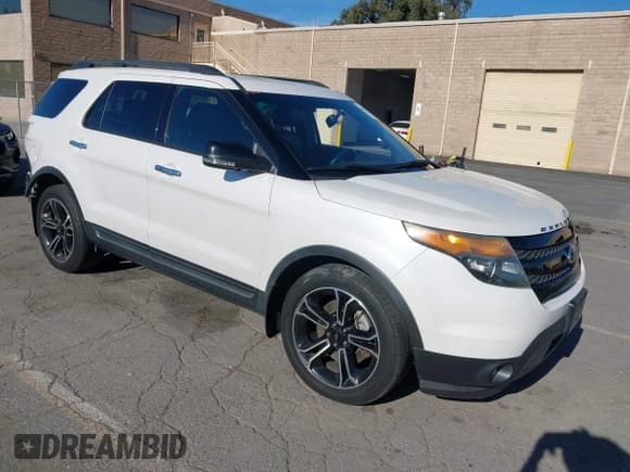 ✅ 2014 Ford Explorer Sport • VIN: 1FM5K8GT2EGB58669 • Lot: 43539717. Wystawiony na IAAI z przebiegiem 108 745 mil. Bezpłatny archiwum sprzedaży aukcyjnych z USA i szczegółowy raport historii pojazdu na DreamBid. Zdjęcie 1.