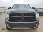 ✅ 2010 Dodge 1500 ST • VIN: 1D7RV1GT9AS175261 • Lot: 65811215. Wystawiony na Copart z przebiegiem 128 613 mil. Bezpłatny archiwum sprzedaży aukcyjnych z USA i szczegółowy raport historii pojazdu na DreamBid. Zdjęcie 5.