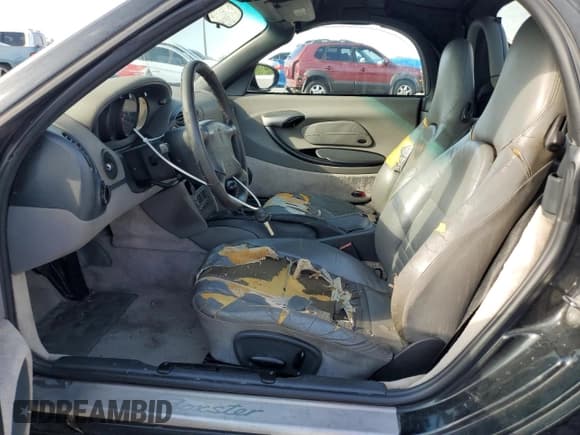 ✅ 1998 Porsche Boxster • VIN: WP0CA298XWU620340 • Lot: 61290205. Listed on Copart with 123,550 mi. Free auction sales archive from the USA and detailed vehicle history report at DreamBid. Image 7.