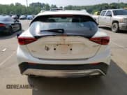 ✅ 2017 Infiniti QX30 Premium • VIN: SJKCH5CR9HA038939 • Lot: 59162415. Wystawiony na Copart z przebiegiem 75 925 mil. Bezpłatny archiwum sprzedaży aukcyjnych z USA i szczegółowy raport historii pojazdu na DreamBid. Zdjęcie 6.