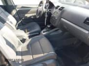 ✅ 2006 Volkswagen Jetta 2.5L • VIN: 3VWRG71K86M658227 • Лот: 43102186. Опубликован ранее на IAAI с пробегом 175 406 миль. Бесплатный доступ к архиву аукционных продаж из США и подробный отчёт об истории автомобиля на DreamBid. Изображение 5.