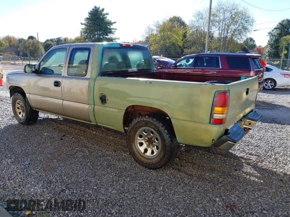 ✅ 2002 Chevrolet Silverado 1500 LS • VIN: 2GCEK19V321131869 • Lot: 43578823. Listed on IAAI with 287,316 mi. Free auction sales archive from the USA and detailed vehicle history report at DreamBid. Image 3.